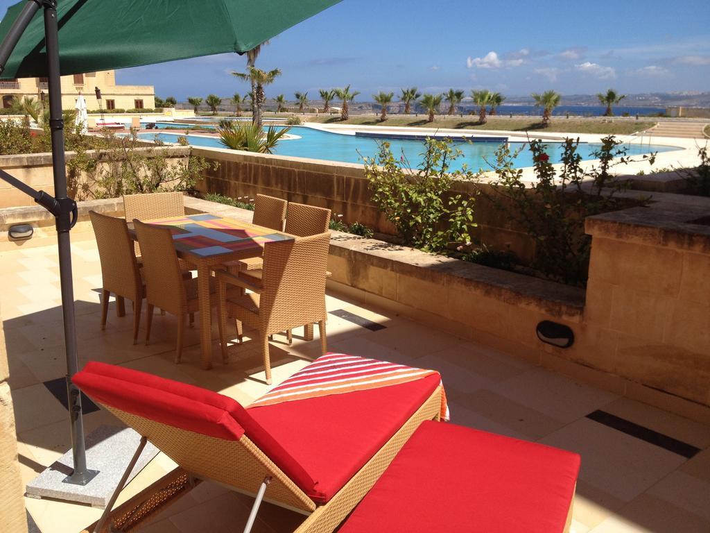 Fort Chambray Apartment Għajnsielem Δωμάτιο φωτογραφία